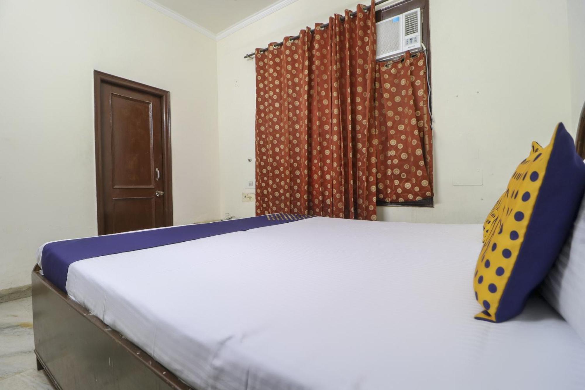 Spot On Motel Haryana Chandīgarh Εξωτερικό φωτογραφία